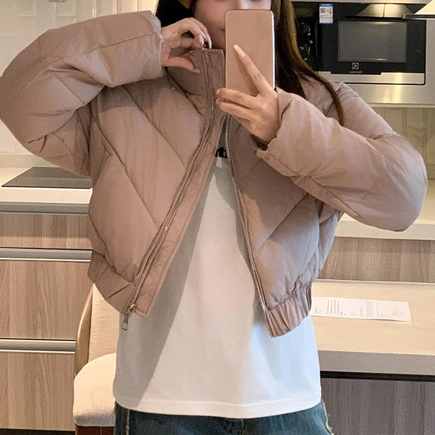 Borniu Women's Winter Cropped Puffer Jacket Long Sleeve Oversized Stand Collar Zip-Up Short Down Coat with Pockets