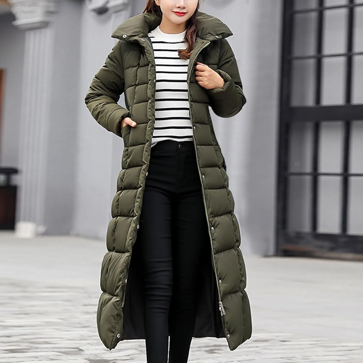 Long Puffer Jacket Women Maxi Length Quilted Down Jacket Winter Warm Padded Coat Outerwear with Fur Collar Hood