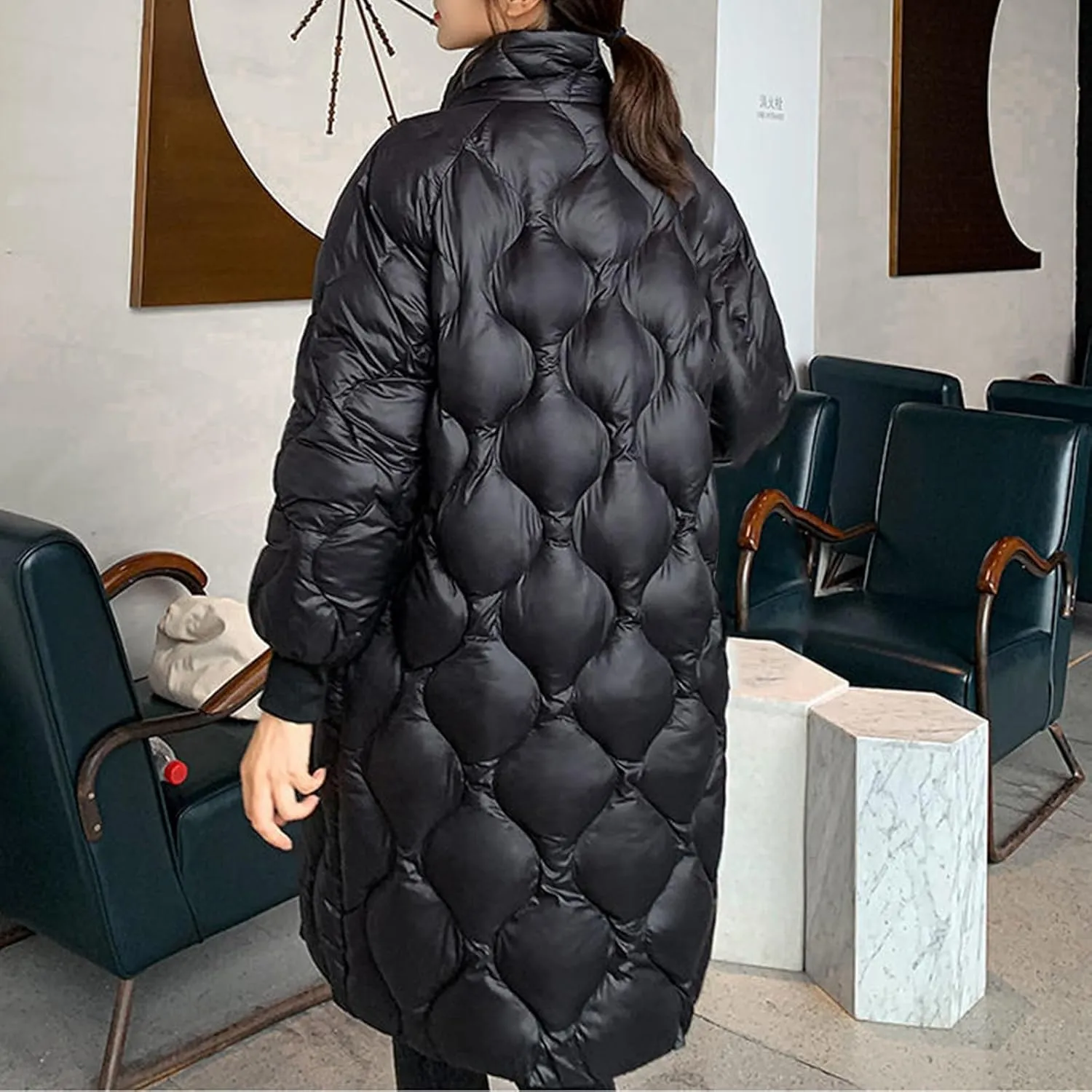 Womens Oversized Hooded Puffer Coat Lightweight Warm Quilted Winter Jacket Long Down Parka for Outdoor Use