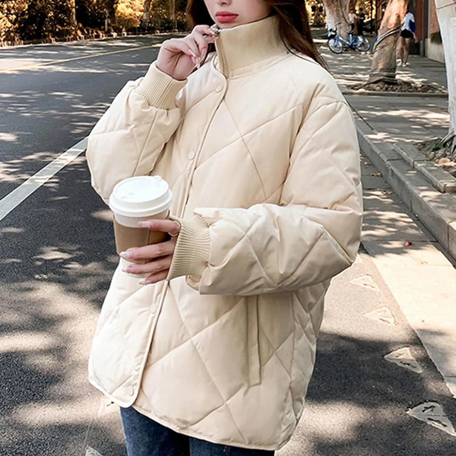 Womens Quilted Puffer Jackets Winter Oversized Down Jacket Stand Collar Warm Puffy Jacket Casual Outwear with Pockets