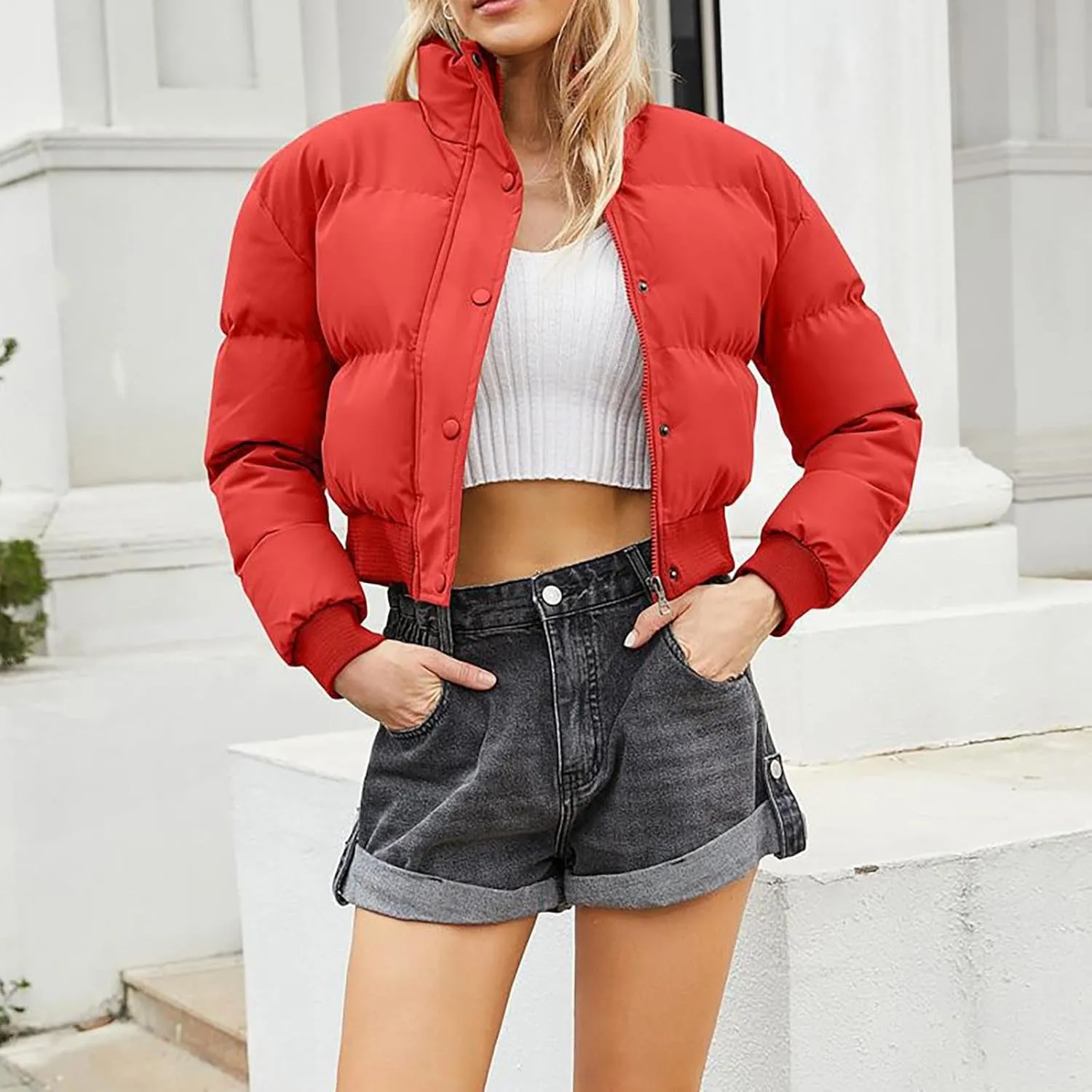 Womens Winter Cropped Puffer Coat Stand Collar Short Down Jacket Winter Outerwear Warm Quilted Jacket with Pockets